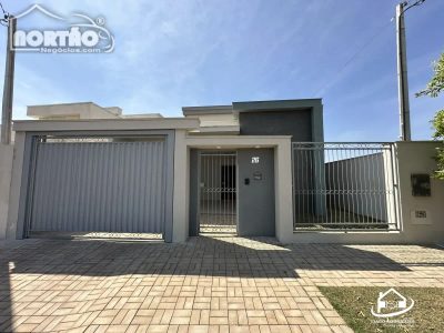 Casa, 4 quartos, 143 m² - Foto 1