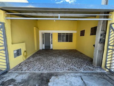 Casa, 3 quartos, 81 m² - Foto 2