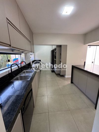 Casa, 4 quartos, 380 m² - Foto 5