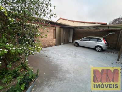 Casa, 6 quartos, 258 m² - Foto 4