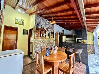 Casa, 3 quartos, 220 m² - Foto 3