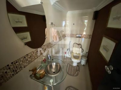 Casa, 3 quartos, 202 m² - Foto 4