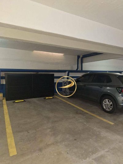 Box-Garagem, 12 m² - Foto 1