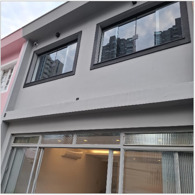 Casa, 4 quartos, 353 m² - Foto 1