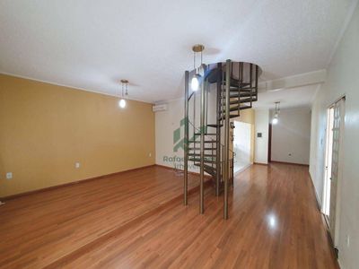 Casa, 3 quartos, 260 m² - Foto 1