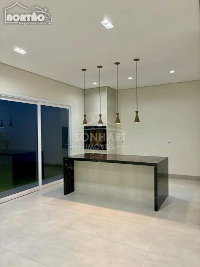 Casa, 1 quarto, 172 m² - Foto 3