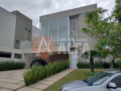 Casa, 3 quartos, 299 m² - Foto 1
