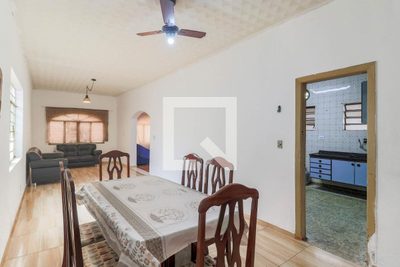 Casa, 2 quartos, 300 m² - Foto 4