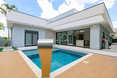 Casa, 4 quartos, 252 m² - Foto 1