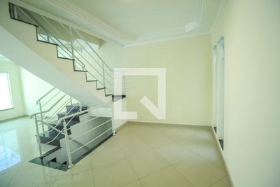 Casa, 3 quartos, 162 m² - Foto 2