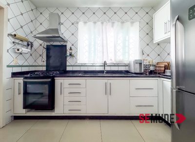 Casa, 4 quartos, 240 m² - Foto 4
