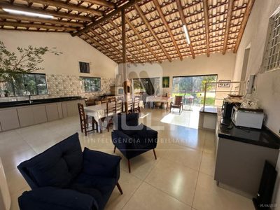 Sítio, 3 quartos, 280 m² - Foto 2