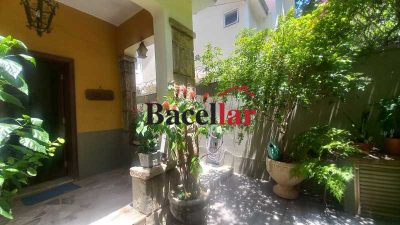 Casa, 3 quartos, 226 m² - Foto 2