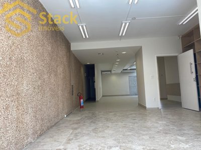 Prédio Inteiro - Foto 1