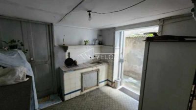 Sobrado, 8 quartos, 216 m² - Foto 2