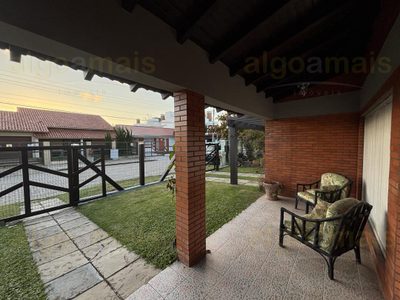 Sobrado, 4 quartos, 280 m² - Foto 1