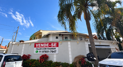 Casa, 2 quartos, 128 m² - Foto 1