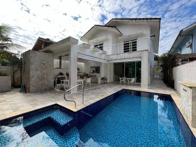 Casa, 6 quartos, 321 m² - Foto 1
