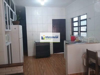Casa, 3 quartos, 225 m² - Foto 1