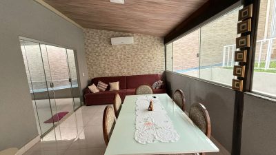 Casa, 3 quartos, 240 m² - Foto 1