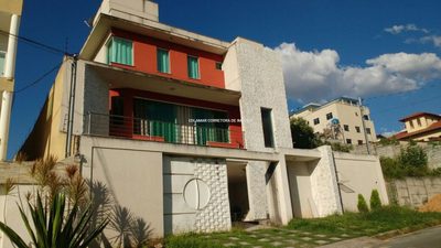 Casa, 3 quartos, 420 m² - Foto 1