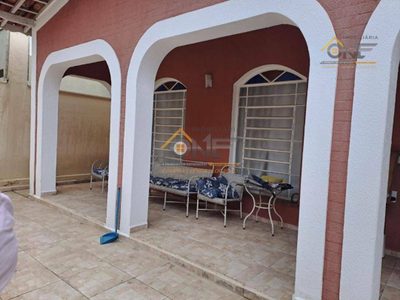 Casa, 3 quartos, 240 m² - Foto 3