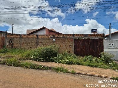 Casa, 2 quartos, 220 m² - Foto 1