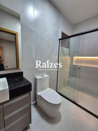 Casa, 3 quartos, 190 m² - Foto 2