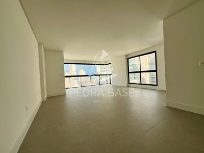 Apartamento, 3 quartos, 137 m² - Foto 3