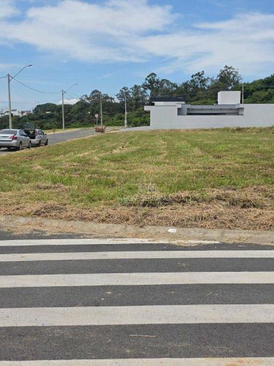 Loteamento e Condomínio, 337 m² - Foto 2