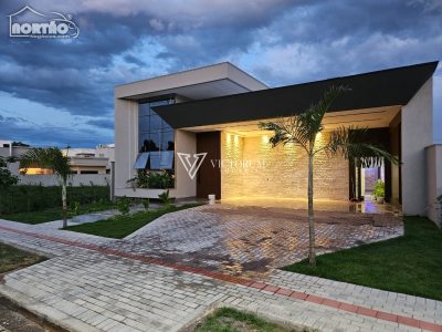 Casa, 1 quarto, 203 m² - Foto 2