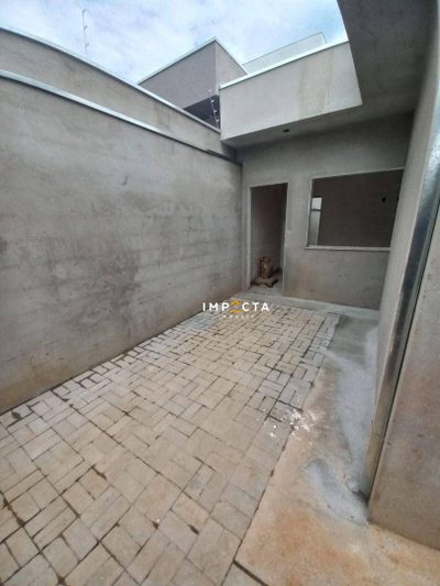 Casa, 3 quartos, 75 m² - Foto 1