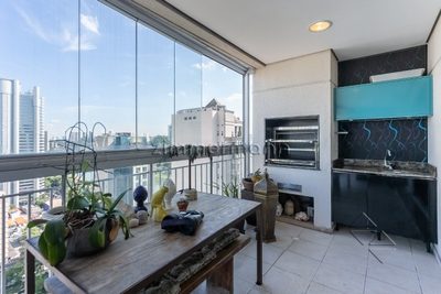 Apartamento, 3 quartos, 145 m² - Foto 2