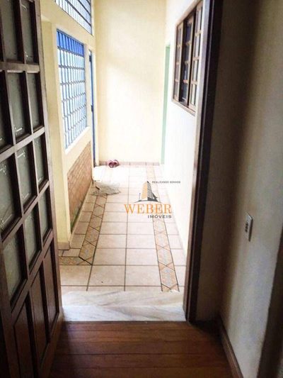 Casa, 5 quartos, 250 m² - Foto 4