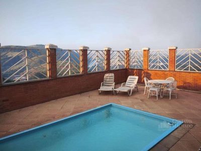 Casa, 4 quartos, 210 m² - Foto 1
