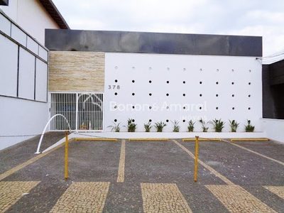 Prédio Inteiro, 222 m² - Foto 1