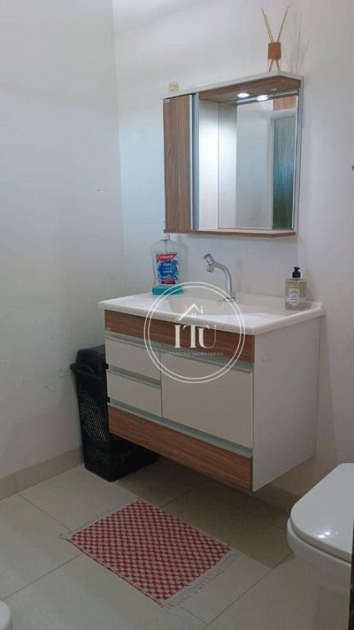 Casa, 3 quartos, 202 m² - Foto 5