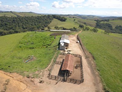 Fazenda, 178 m² - Foto 1