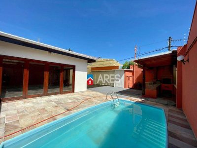 Casa, 3 quartos, 223 m² - Foto 1