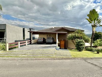 Casa, 3 quartos, 330 m² - Foto 3