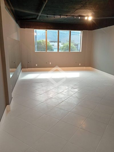 Prédio Inteiro, 49 m² - Foto 2