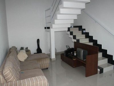 Casa, 3 quartos, 200 m² - Foto 1