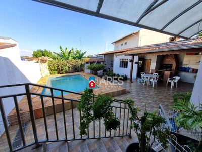 Casa, 3 quartos, 162 m² - Foto 1