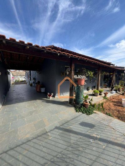 Casa, 3 quartos, 146 m² - Foto 1