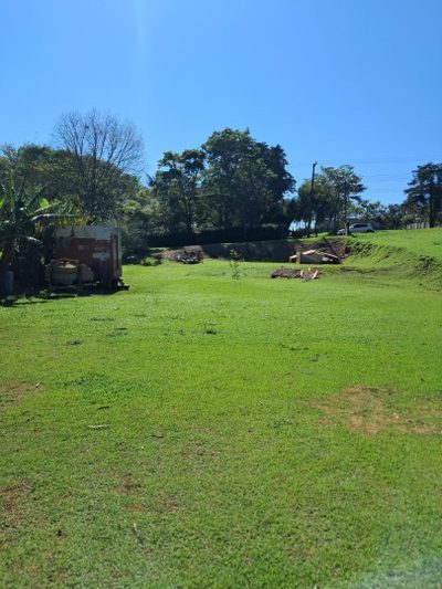 Loteamento e Condomínio, 1500 m² - Foto 1
