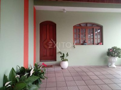 Casa, 2 quartos, 190 m² - Foto 1