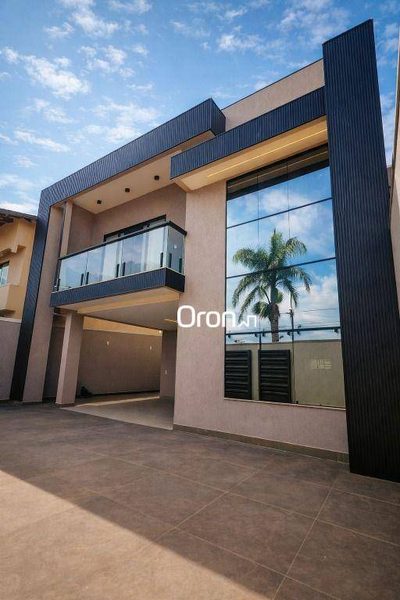 Sobrado, 4 quartos, 230 m² - Foto 1