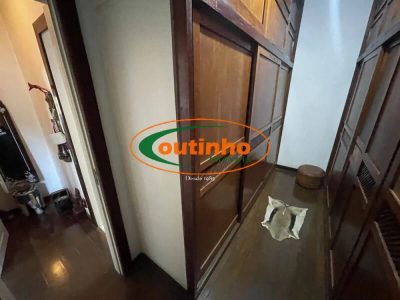 Casa, 6 quartos, 436 m² - Foto 1