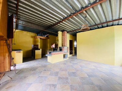 Casa, 2 quartos, 95 m² - Foto 1