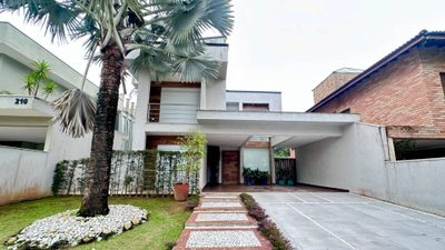 Casa, 6 quartos, 341 m² - Foto 1